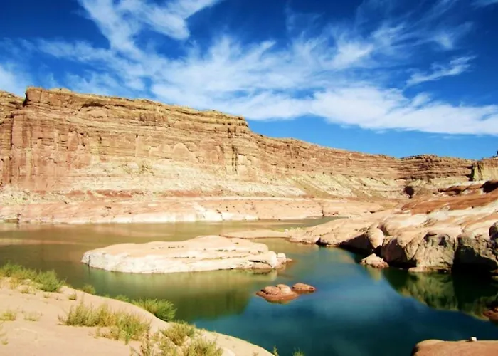 Holiday home Pet-friendly Modern Vacation With Vermilion Cliffs Views, Boat Parking & Fenced Yard Near Horseshoe Bend & Powell, Arizona *
