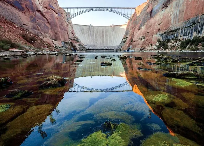 Pet-friendly Modern Vacation With Vermilion Cliffs Views, Boat Parking & Fenced Yard Near Horseshoe Bend & Powell, Arizona Holiday home