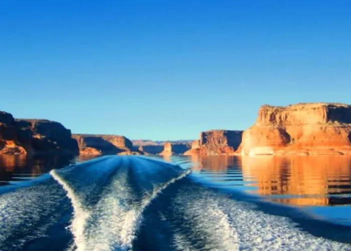 Pet-friendly Modern Vacation With Vermilion Cliffs Views, Boat Parking & Fenced Yard Near Horseshoe Bend & Powell, Arizona * Page